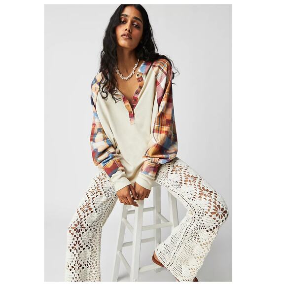 FREE PEOPLE Isabelle Plaid Trim Thermal Henley In Mink Combo Size Large - Picture 1 of 12